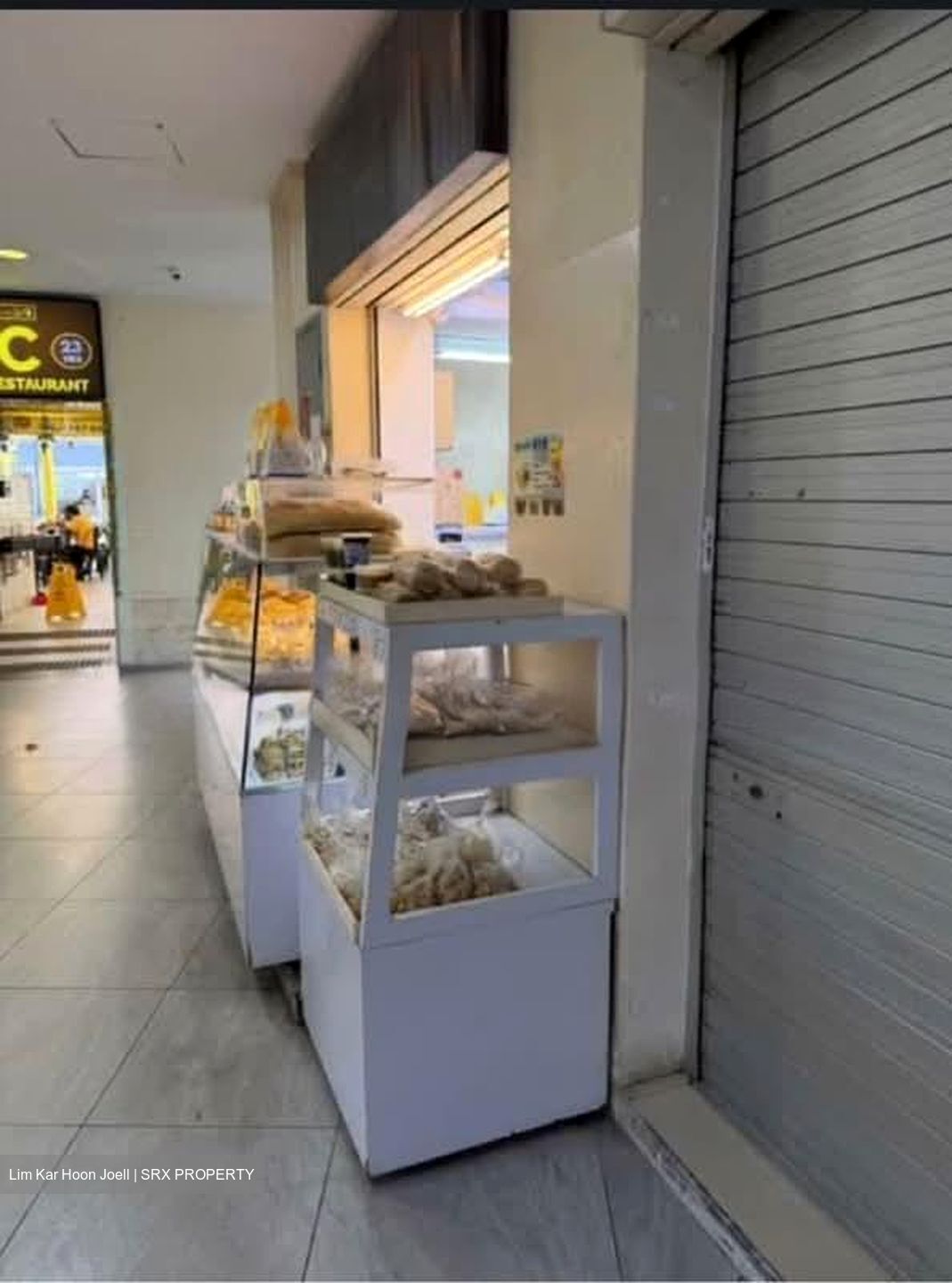 Elias Mall (D18), Retail #593488401